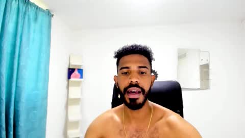 Snapshot of bruce_1111 chatting on 10-13-25, 08:31 bruce_1111 online show from 10-13-25, 08:31