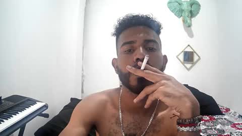 Snapshot of bruce_1111 chatting on 10-21-25, 02:45 bruce_1111 online show from 10-21-25, 02:45