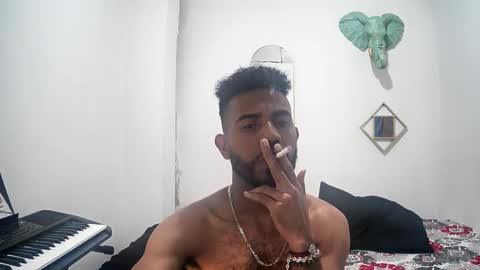 Snapshot of bruce_1111 chatting on 10-22-25, 04:46 bruce_1111 online show from 10-22-25, 04:46