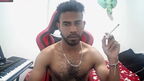 Snapshot of bruce_1111 chatting on 11-06-25, 09:37 bruce_1111 online show from 11-06-25, 09:37