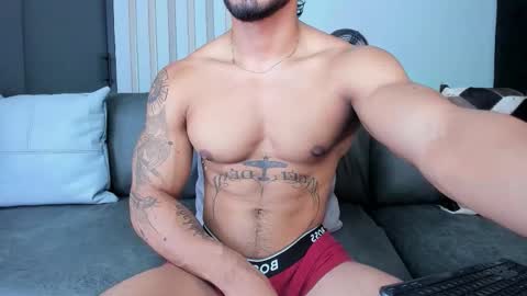 Snapshot of bruce_roldan chatting on 09-20-25, 02:34 bruce roldan online show from 09-20-25, 02:34