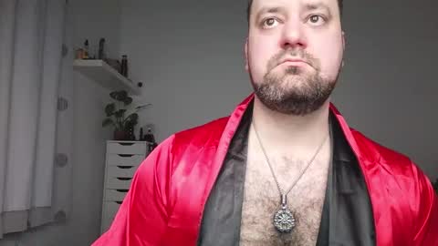 Snapshot of brucemf chatting on 12-16-25, 04:56 Bruce online show from 12-16-25, 04:56