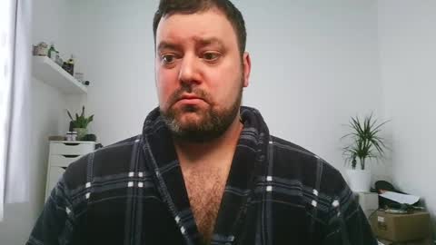 Bruce online show from 04-21-26, 05:17