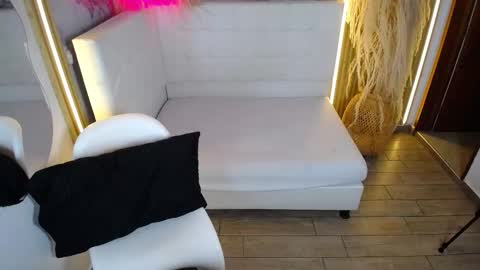 Bruja SCarlata online show from 01-17-26, 11:48