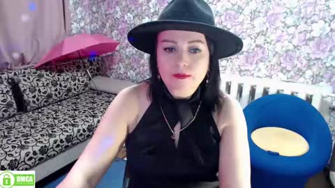 Snapshot of brunette7786 chatting on 12-12-24, 09:37 Julia online show from 12-12-24, 09:37