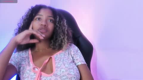 Lady  online show from 01-11-25, 05:51