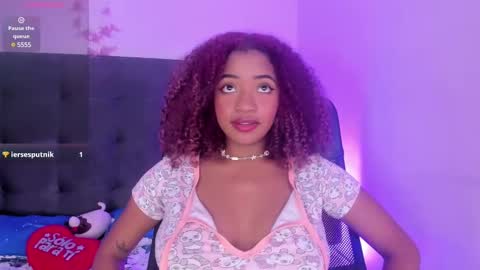 Lady  online show from 02-11-25, 03:18