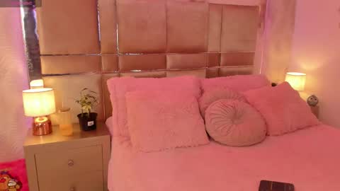 Brenda online show from 02-11-26, 07:24