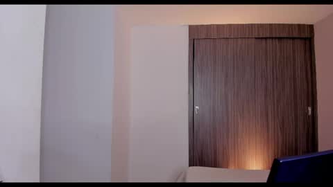     online show from 10-02-25, 07:26