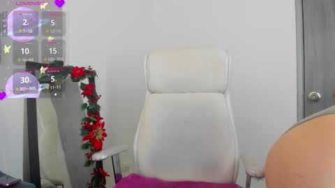 Snapshot of brunnette__1 chatting on 02-18-26, 12:34 brunnette online show from 02-18-26, 12:34