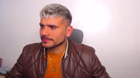 bruno_booss online show from 12-21-25, 11:45