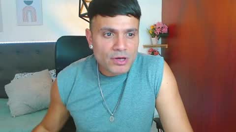 bruno_booss online show from 04-05-26, 05:10
