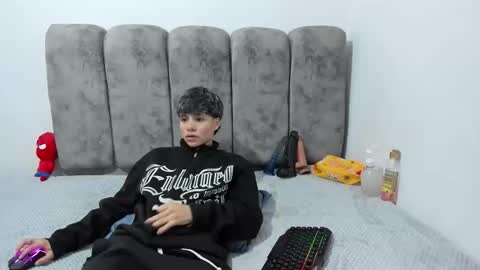 Bruno Cruz online show from 05-12-26, 02:08