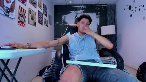 Bruno online show from 02-17-26, 01:46