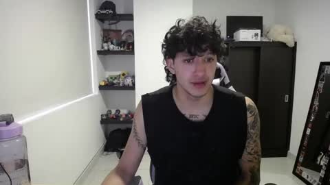 Snapshot of bruno_santos1 chatting on 05-02-26, 12:21 Bruno online show from 05-02-26, 12:21