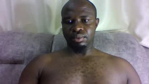 Snapshot of brusedarling chatting on 06-18-26, 03:51 brucedarling online show from 06-18-26, 03:51