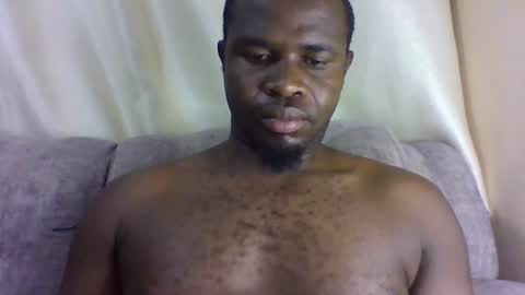 Snapshot of brusedarling chatting on 07-15-26, 04:51 brucedarling online show from 07-15-26, 04:51