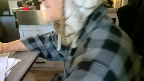 Steve... aka SkinnieDippin aka TimberTramp online show from 11-02-25, 04:20