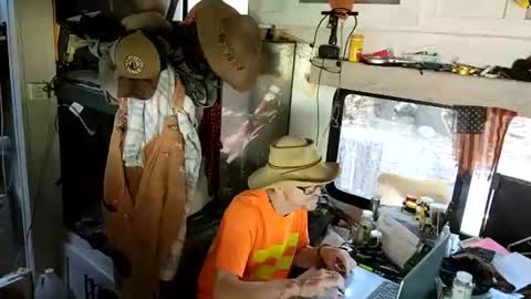 Steve... aka SkinnieDippin aka TimberTramp online show from 06-22-26, 06:49