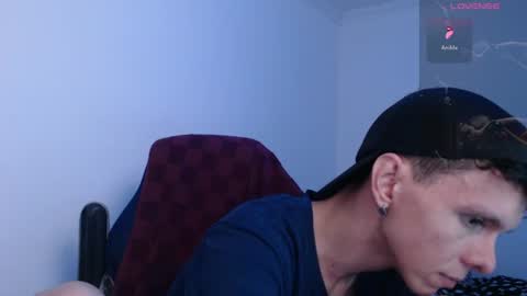 Snapshot of bryamado chatting on 06-15-26, 02:25 bryamado online show from 06-15-26, 02:25