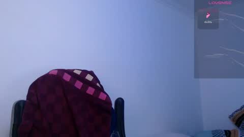 Snapshot of bryamado chatting on 06-18-26, 09:14 bryamado online show from 06-18-26, 09:14