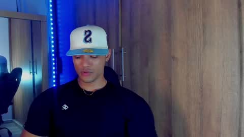 Snapshot of bryan_boy_ chatting on 12-02-24, 02:31 bryan online show from 12-02-24, 02:31