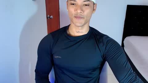 Snapshot of bryan_boy_ chatting on 09-19-25, 07:14 bryan online show from 09-19-25, 07:14