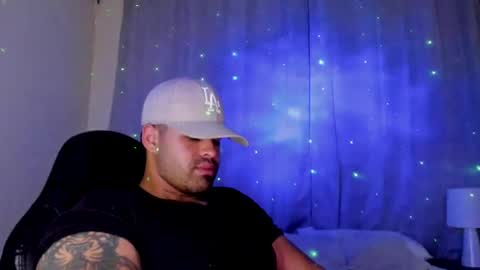 Snapshot of bryan_stoness chatting on 12-20-24, 02:30 bryan stoness online show from 12-20-24, 02:30