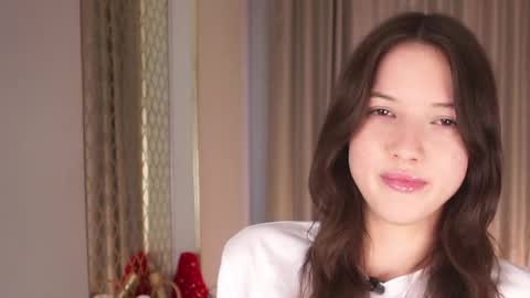 Kate online show from 05-19-26, 12:44