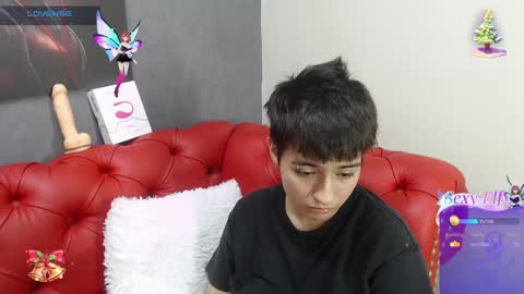 Snapshot of bryce_evans chatting on 12-13-24, 03:32 B R Y C E online show from 12-13-24, 03:32