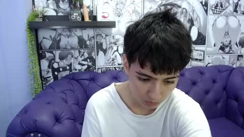 Snapshot of bryce_evans chatting on 12-19-24, 09:06 B R Y C E online show from 12-19-24, 09:06