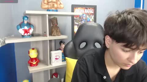 Snapshot of bryce_evans chatting on 02-13-25, 10:22 B R Y C E online show from 02-13-25, 10:22