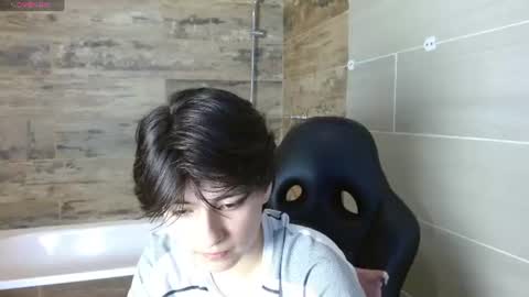 Snapshot of bryce_evans chatting on 06-26-26, 01:59 B R Y C E online show from 06-26-26, 01:59