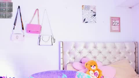 Carly     online show from 02-12-25, 06:51