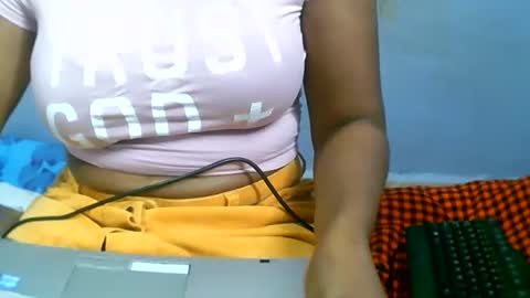 dee online show from 04-19-26, 08:02