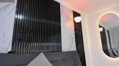 Snapshot of bryxxxon1 chatting on 01-14-25, 02:53 Bryxon online show from 01-14-25, 02:53