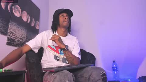 Bryxon  online show from 09-23-25, 03:59