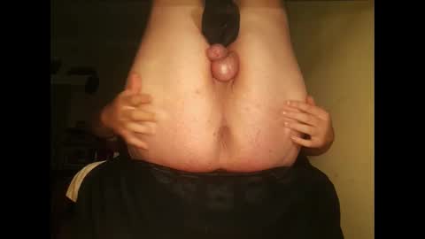 Snapshot of bubbl3sbutt chatting on 01-31-25, 09:59 Bubbl3sbutt online show from 01-31-25, 09:59