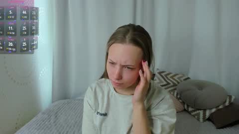 Sabrina  online show from 03-05-25, 05:18