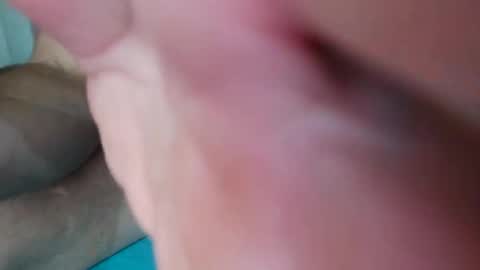 Snapshot of bubblebutt417 chatting on 10-21-25, 01:17 Max candi online show from 10-21-25, 01:17