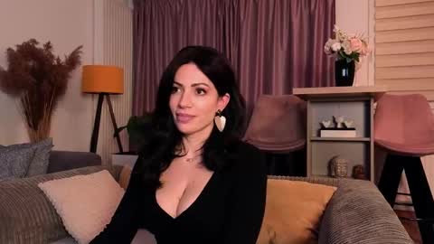 Snapshot of bubblecum4 chatting on 02-27-26, 05:02 MayaCroft online show from 02-27-26, 05:02