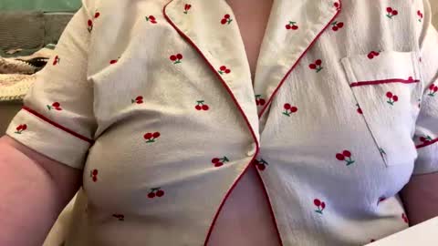 bubblegirl online show from 04-22-26, 02:25