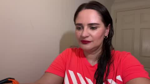 Snapshot of bubblegumfairy_ chatting on 06-26-26, 10:58 Anna online show from 06-26-26, 10:58