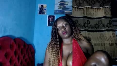 Snapshot of bubblie_bae chatting on 07-28-26, 08:34 Bobbie online show from 07-28-26, 08:34