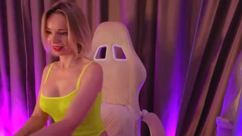 bubbling_crush online show from 02-10-25, 10:51