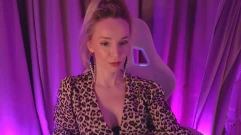 bubbling_crush online show from 02-28-25, 05:48