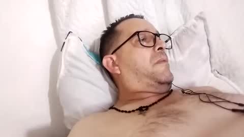 buchs32 online show from 10-19-25, 05:08