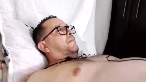 buchs32 online show from 10-21-25, 05:52