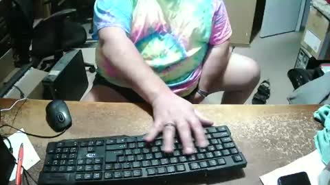 Snapshot of bucku2 chatting on 01-16-25, 10:23 Bucku2 online show from 01-16-25, 10:23