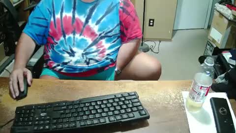 Snapshot of bucku2 chatting on 09-08-25, 09:03 Bucku2 online show from 09-08-25, 09:03